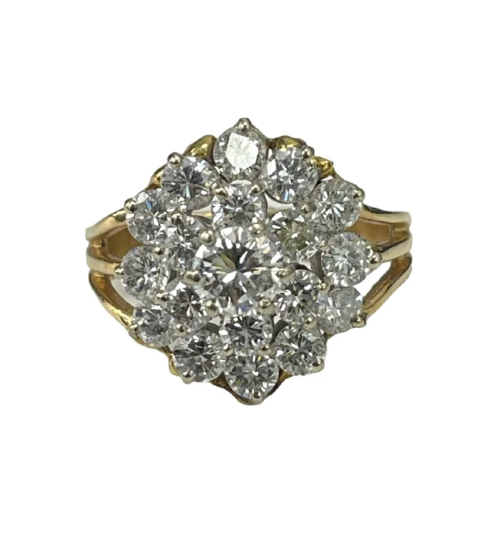 Etched Engagement RingsRound Brilliant Diamond Cluster Ring Yellow Gold 14kt