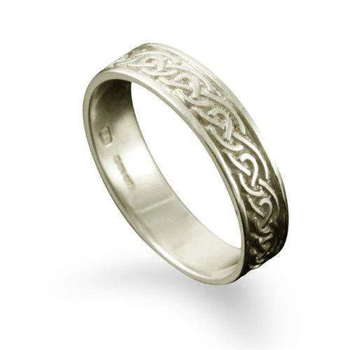 Rings perfect for gifting with brilliant stone shine -Celtic Ring in Silver, Gold, Platinum - - R121 - Size J-Q