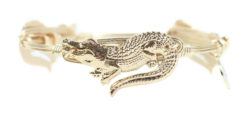 Adjustable friendship bracelets for personalized gifts or casual, stylish wear -Gold Alligator Bangle Bracelet